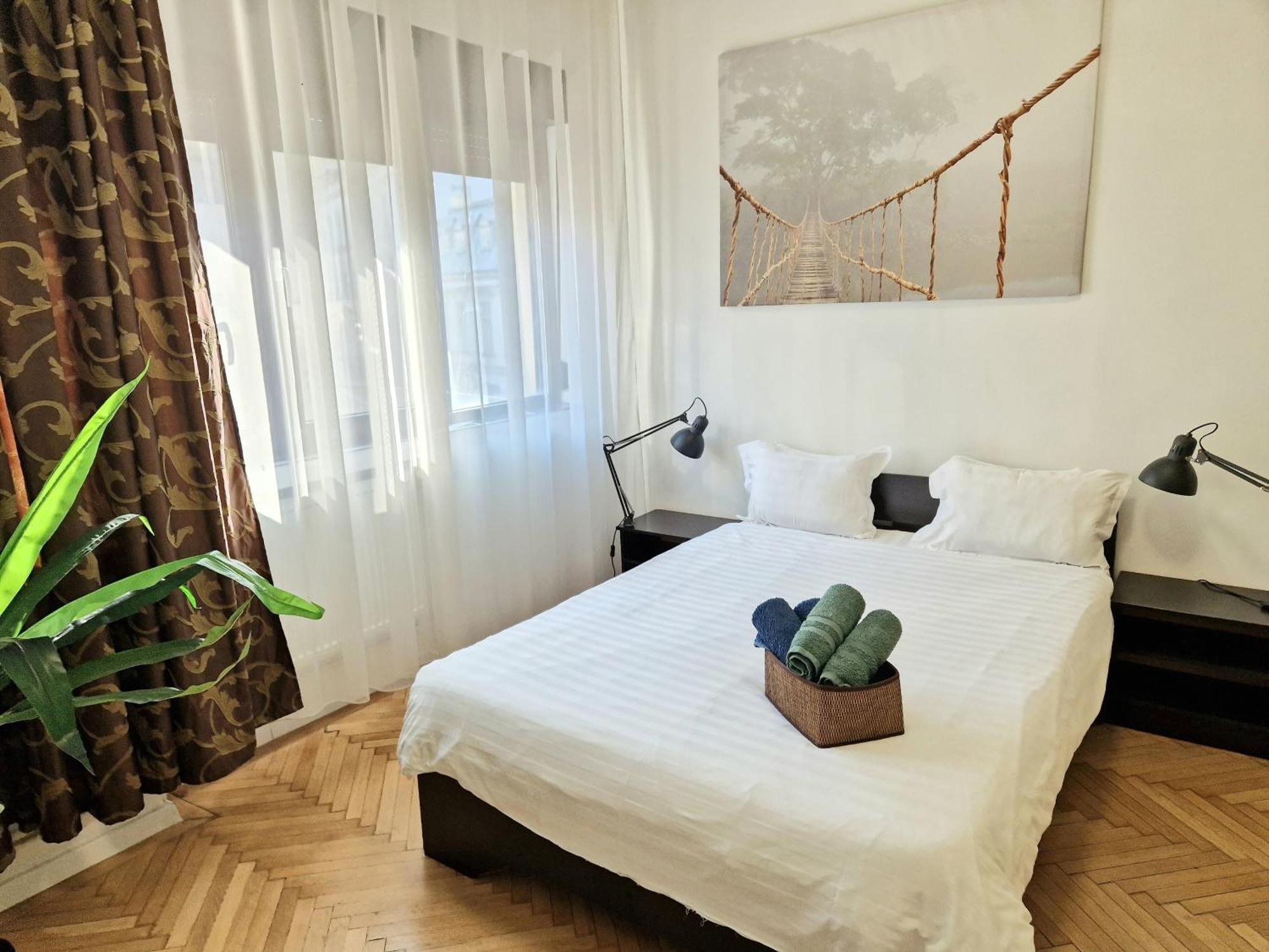 Global Downtown Apartments - Universitate - Calea Victoriei Бухарест Экстерьер фото