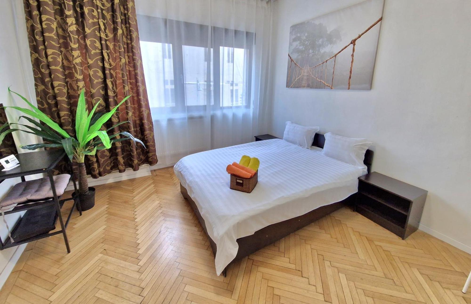 Global Downtown Apartments - Universitate - Calea Victoriei Бухарест Экстерьер фото